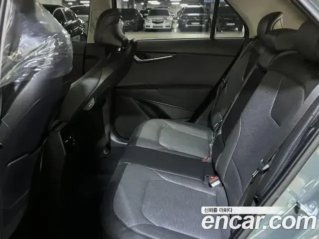Kia Niro 2025 — Şəkil 14/19