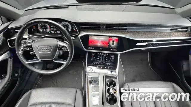 Audi A7 2021 — Фото 7/20