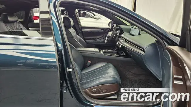 Genesis G80 2022 — ფოტო 12/33