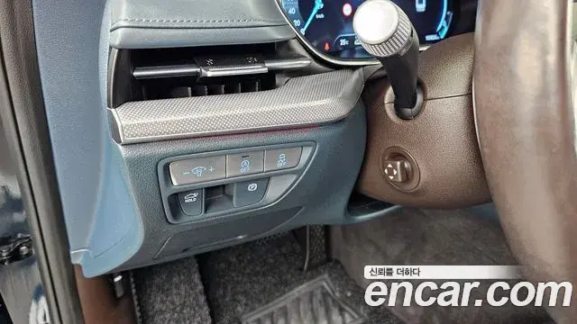 Genesis G80 2022 — ფოტო 27/33