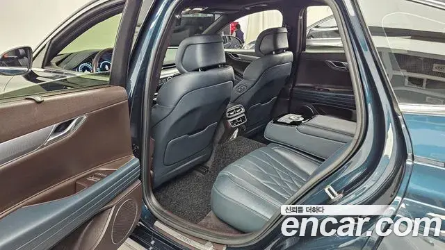 Genesis G80 2022 — ფოტო 29/33