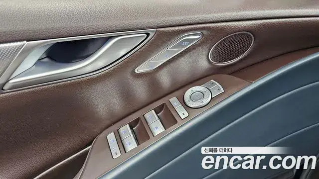 Genesis G80 2022 — ფოტო 9/33