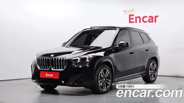 BMW X1 2024 — Фото 1/20
