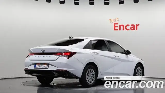Hyundai The New Avante Hybrid 2021 — Şəkil 9/30