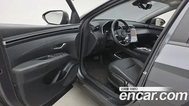 Hyundai Tucson Hybrid 2021 — ფოტო 8/20