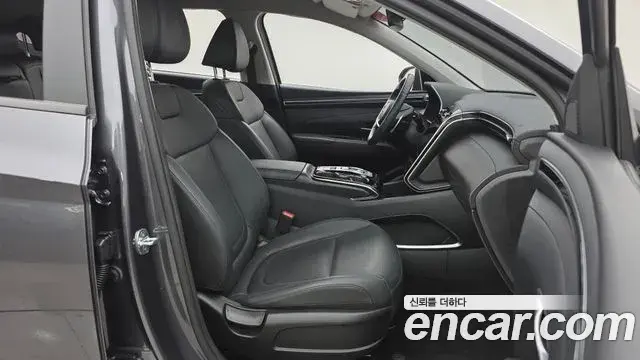 Hyundai Tucson Hybrid 2021 — ფოტო 18/20