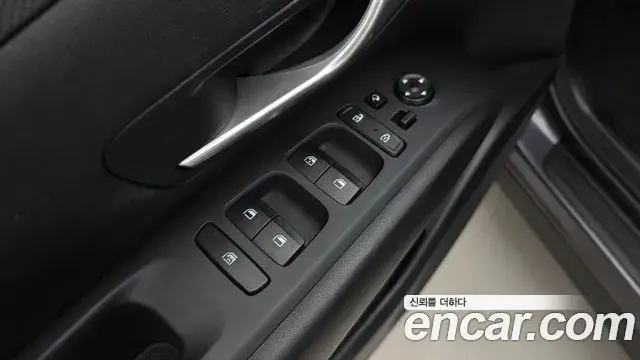 Hyundai Tucson Hybrid 2021 — ფოტო 14/20