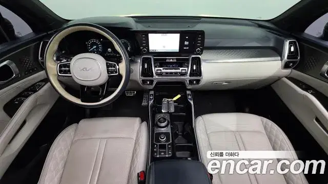 Kia Sorento 2022 — Фото 7/20