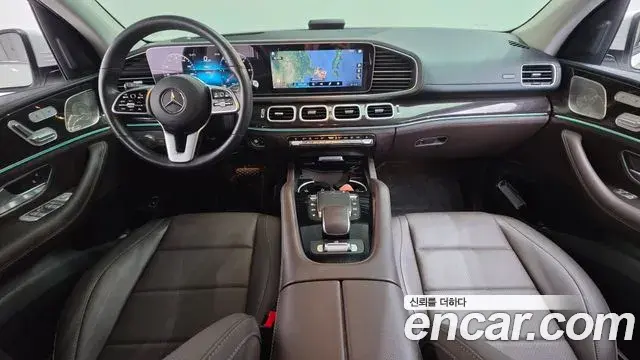 Mercedes-Benz GLE-Class 2022 — Photo 20/20