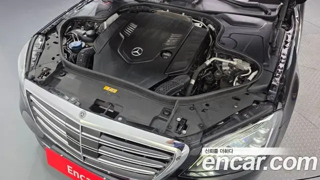 Mercedes-Benz S-Class 2019 — Фото 6/20