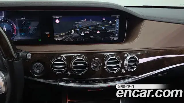 Mercedes-Benz S-Class 2019 — Фото 14/20