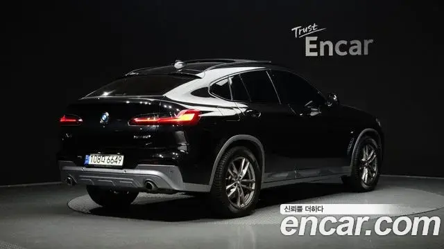 BMW X4 2021 — ფოტო 2/31