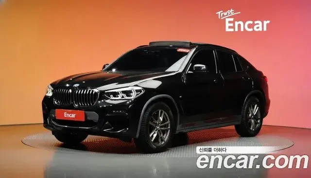 BMW X4 2021 — ფოტო 18/31