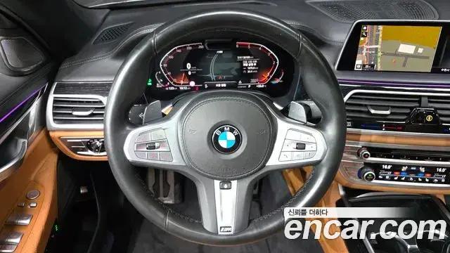 BMW 7 Series 2019 — Фото 14/20