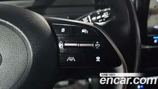 Hyundai Staria 2021 — Photo 28/31
