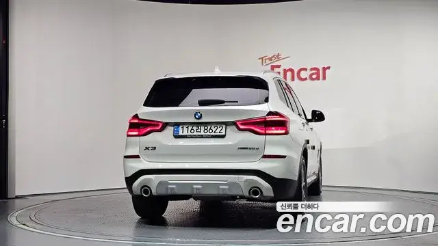 BMW X3 2019 — ფოტო 13/20