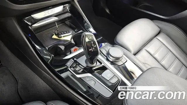 BMW X3 2019 — ფოტო 6/20