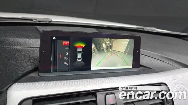 BMW 3 Series 2018 — Фото 14/20