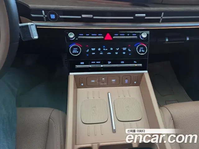 Hyundai Santa Fe 2024 — ფოტო 9/20