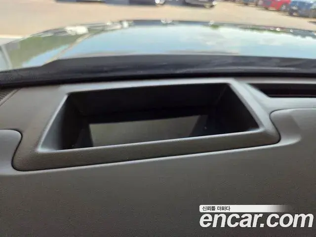 Hyundai Santa Fe 2024 — ფოტო 4/20