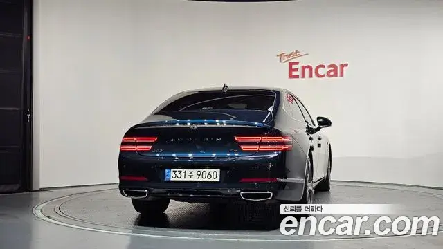 Genesis G80 2021 — Photo 15/37