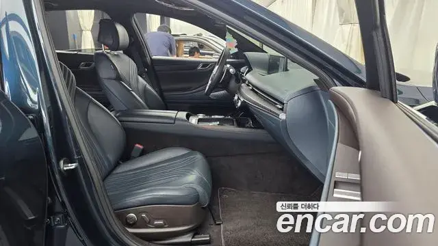 Genesis G80 2021 — Photo 17/37