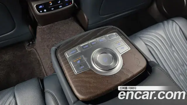 Genesis G80 2021 — Photo 31/37