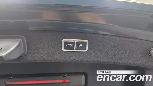 Genesis G80 2021 — Photo 12/37