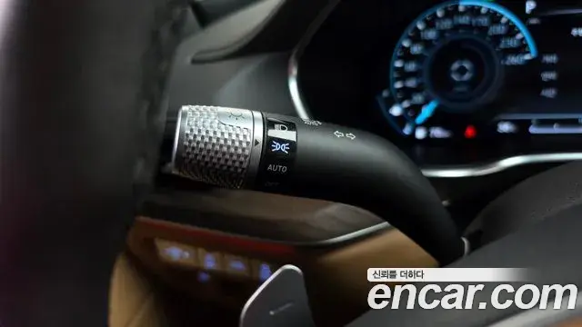 Genesis G80 2020 — Photo 29/37