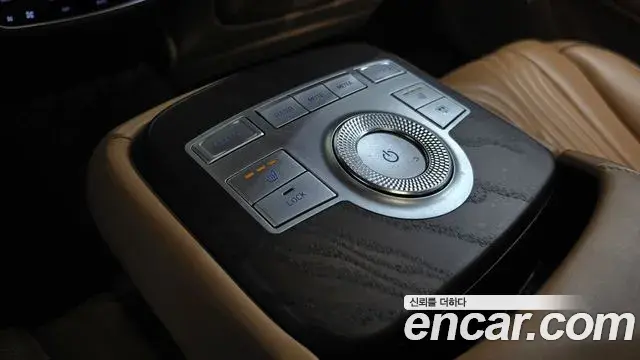 Genesis G80 2020 — Photo 26/37