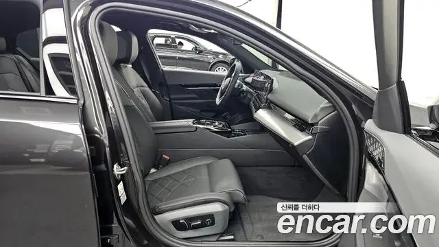 BMW 5 Series 2024 — Şəkil 14/20