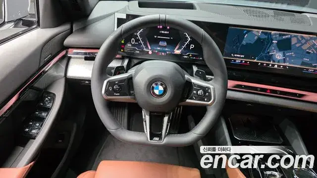 BMW 5 Series 2026 — Фото 13/20