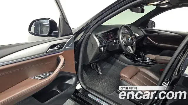 BMW X3 2020 — Şəkil 10/20