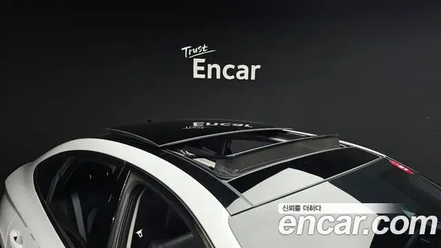 Hyundai Sonata Hybrid 2019 — Şəkil 28/40