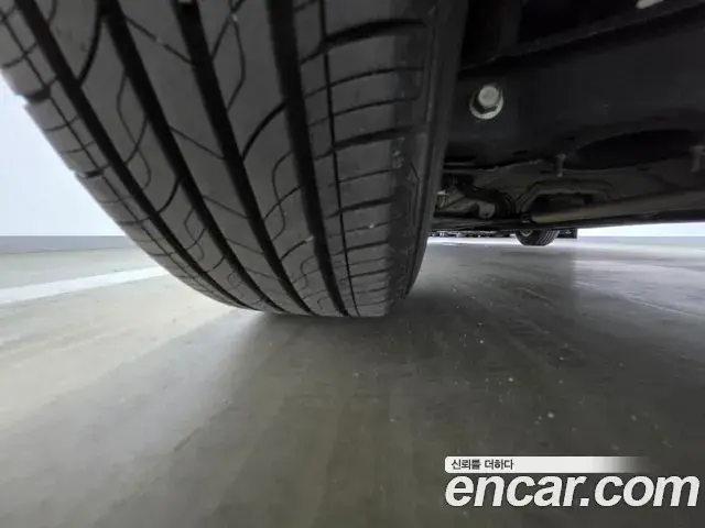 Hyundai Sonata Hybrid 2019 — Şəkil 35/40