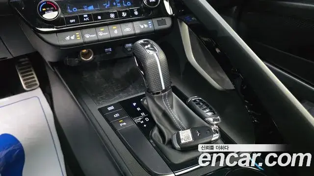 Hyundai The New Avante Hybrid 2022 — Photo 20/20