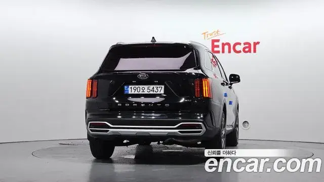 Kia Sorento 2020 — Photo 12/31