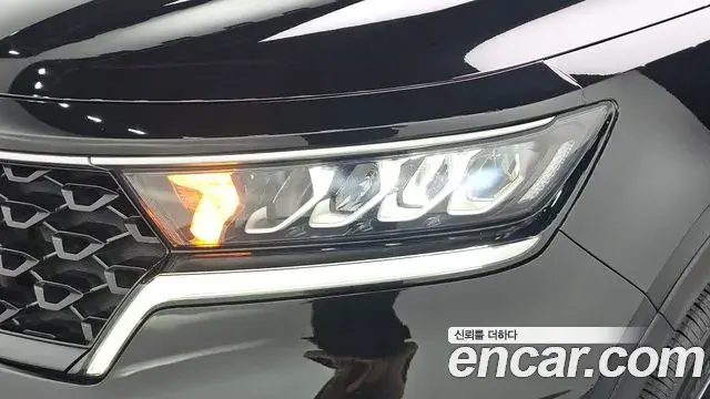 Kia Sorento 2020 — Photo 8/31
