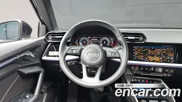 Audi A3 2022 — Фото 13/20