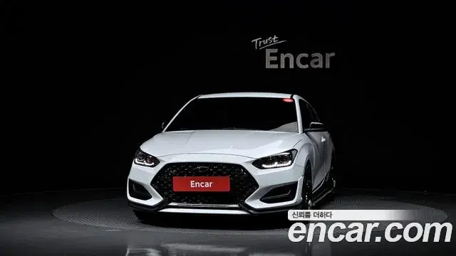 Hyundai Veloster 2019 — Şəkil 27/35