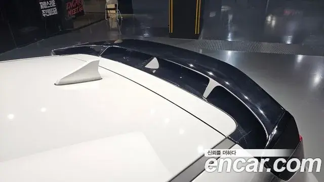 Hyundai Veloster 2019 — Şəkil 1/35