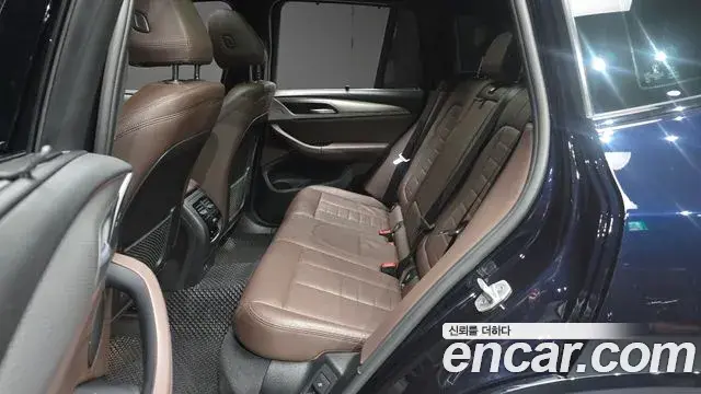 BMW X3 2021 — Photo 12/20