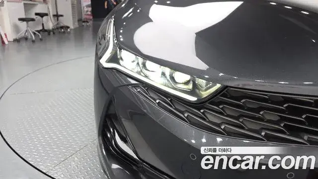 Kia K5 2021 — Photo 13/30