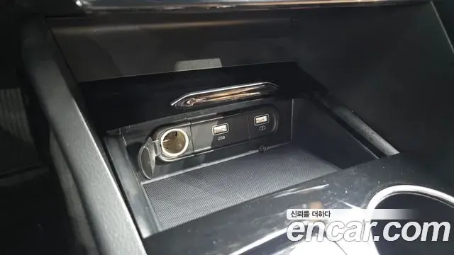 Kia K5 2021 — Photo 12/30