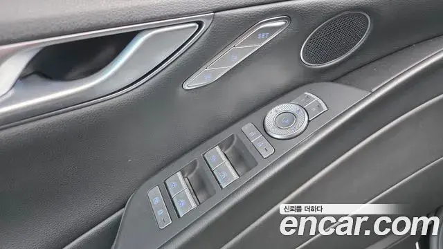 Genesis G80 2022 — Şəkil 13/20