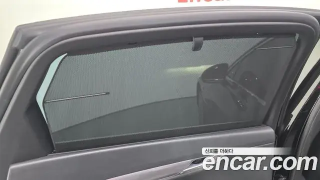 Genesis G80 2022 — Şəkil 19/20
