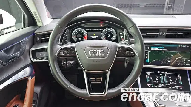Audi A6 2020 — ფოტო 27/32