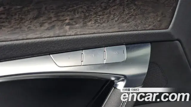 Audi A6 2020 — Şəkil 13/34