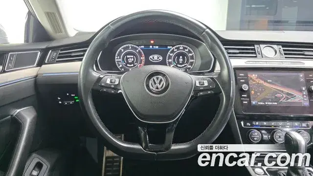 Volkswagen Arteon 2019 — Şəkil 8/20