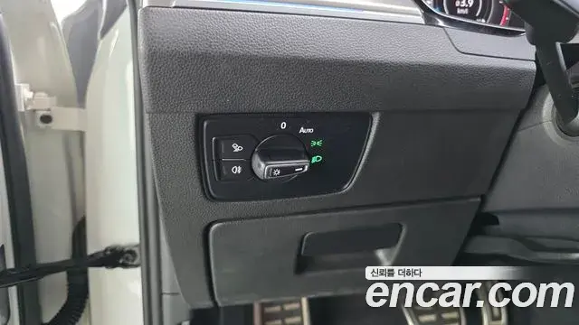 Volkswagen Arteon 2019 — Şəkil 14/20
